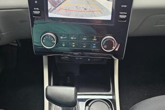 Hyundai Tucson Non Hybrid Annee  20222023 Automatique Steptronique essence 4 cylindre Full Option Demarrage bouton Interior tissus Siege electrique 2 cte 1