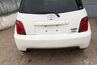 TOYOTA IST SANS PLAQUE  VENDRE 