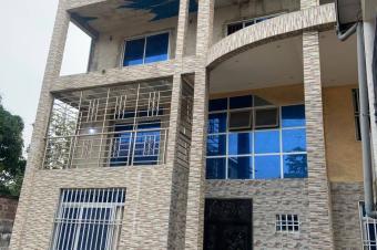 Immeuble  UPN 650.000