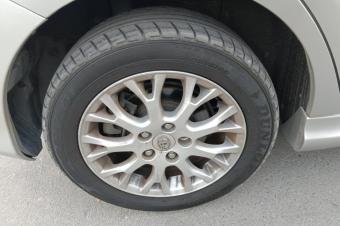 Toyota blade automatique essence 4 cylindre couleur grise dorigine sans plaque le prix 6.500 localisation kintambo bonne chance  tous
