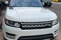 Range Rover sport 2017  Diesel ⛽️ 6 cylindres  Sans plaque  Automatique  Toit panoramique  Prix : 28.000$ à discuter légèrement  Localisation appel ?  Offre directe automobile_motos_velos_engins_et_pieces