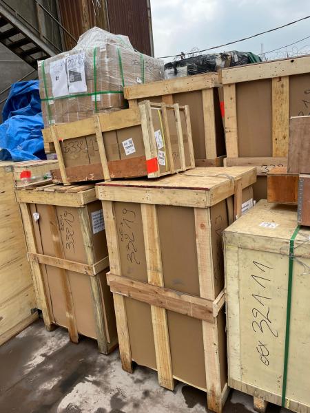 PLUSIEURS SERIES KONICA A VENDRE A KINSHASA 