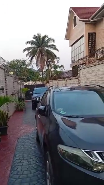 Villa  Lemba Righini 25 sur 25m 800.000