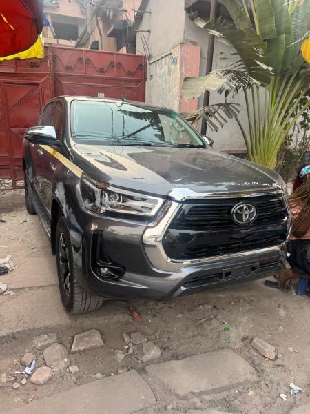 Toyota Hilux 2023
