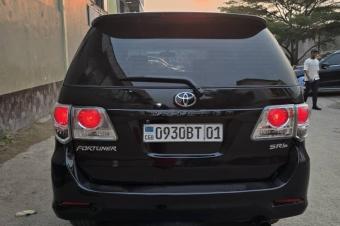 Toyota fortuner 2014