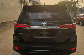 Fortuner  Anne 2020 Faible kilomtrage  Sans plaque  Plaque BV en cours  Prix 36.000 nazuii