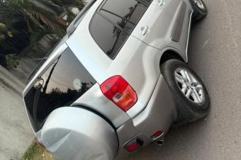 TOYOTA RAV4 INTERMDIAIRE SANS PLAQUE  VENDRE 