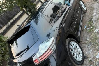 TOYOTA BLADE SANS PLAQUE  VENDRE 