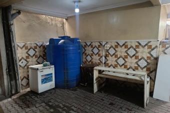 Vente parcelle inclus dun btiment type locataires dans la Commune de Kinshasa 