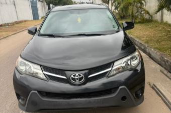 TOYOTA NEW RAV4 SANS PLAQUE  VENDRE 
