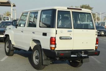 Toyota Landcruiser Lx 2025