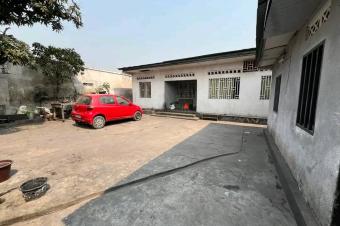 Une grande parcelle mise en vente  Ngiri ngirisao 