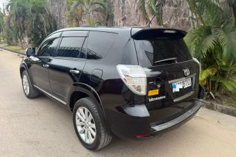 TOYOTA VANGUARD A VENDRE  KINSHASA 