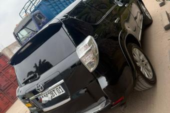 TOYOTA VANGUARD A VENDRE  KINSHASA 