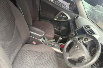 TOYOTA VANGUARD A VENDRE  KINSHASA 