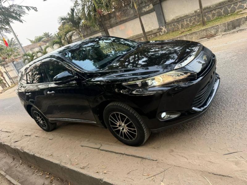 TOYOTA HARRIER A VENDRE 