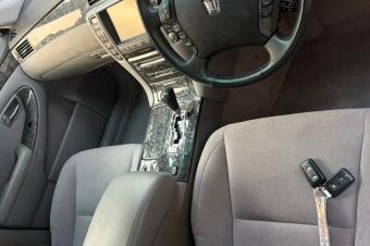 TOYOTA CROWN A VENDRE  KINSHASA 