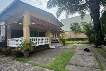 Villa  Binza Village 20 sur 25m 400.000