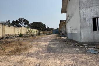 Concession  louer  Limete 4.000m2 25000 le mois