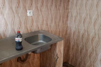 Investissement rentable  Immeuble Locatif   vendre 400mois  Matete
