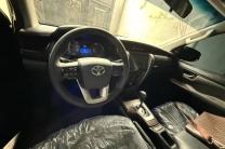 Toyota fortune 2020 automobile_motos_velos_engins_et_pieces