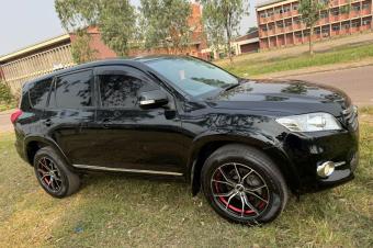 TOYOTA VANGUARD SANS PLAQUE  VENDRE 