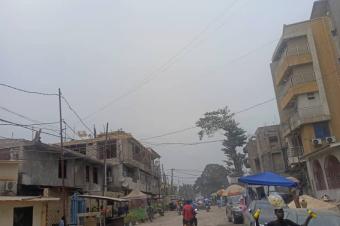 Grande parcelle meuble  vendre  Barumbu Quartier Bon March