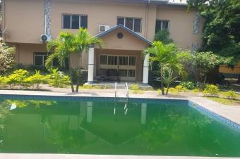 Villa  GB 30 sur 35m 2.500.000