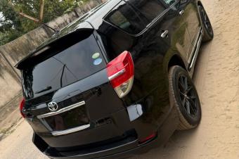 TOYOTA VANGUARD A VENDRE  KINSHASA 