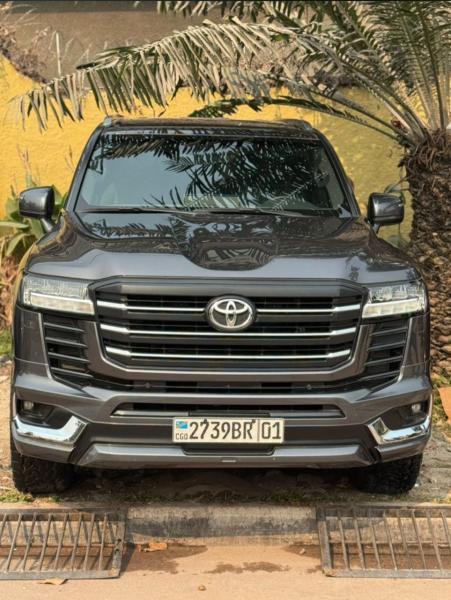 Toyota Land cruiserVXR TWIN TURBO 2024