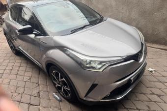 Toyota Chr hybride 
