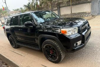 TOYOTA 4 RUNNER A VENDRE 