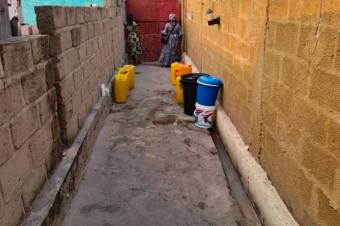  Parcelle habitable avec maison basse  vendre  NgiriNgiri Saio  