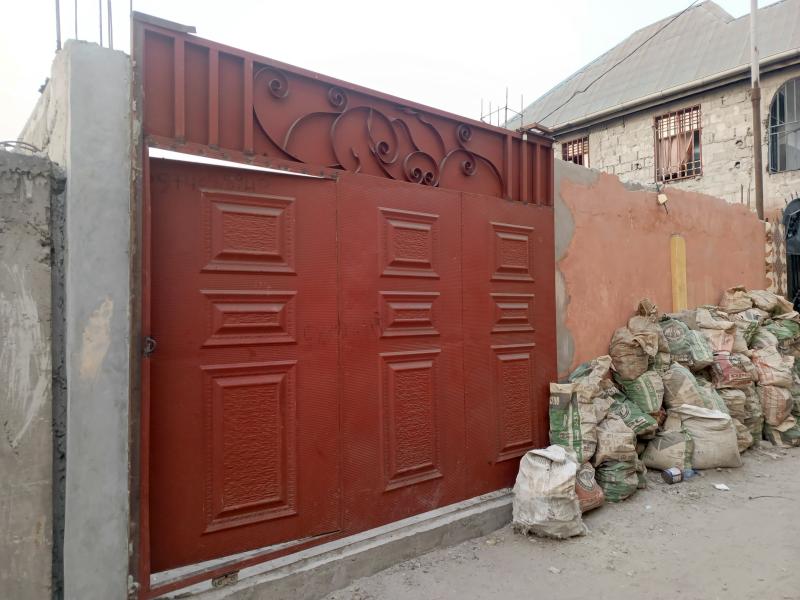 Parcelle  maison habitable  Terre jauneNsele  