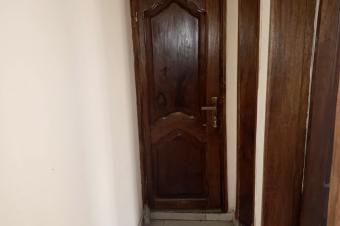 Parcelle  maison habitable  Terre jauneNsele  