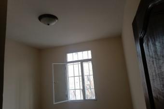 Parcelle  maison habitable  Terre jauneNsele  