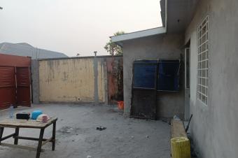 Parcelle  maison habitable  Terre jauneNsele  