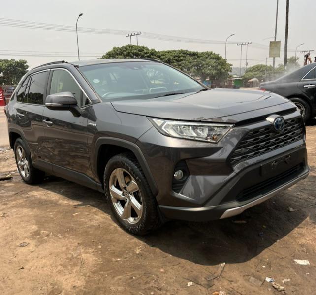 Toyota New Rav4 hybride 2021 AWD 
