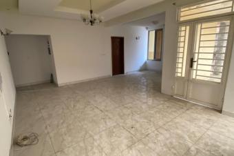  OPPORTUNIT DE LOCATION  APPARTEMENT  NGALIEMA 