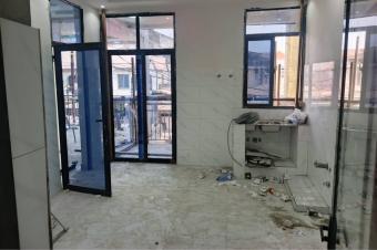 Immeuble R2 Moderne  Vendre  Quartier Kasavubu Emplacement Premium