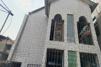 Vente dune parcelle R1 locative  NgiriNgiri