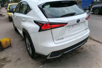 Lexus NX300h 2021 hybride 