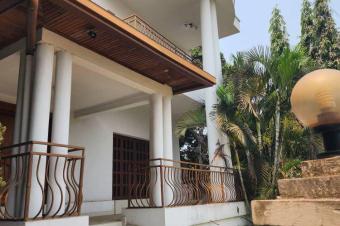 Villa  Macampagne 15 sur 45m 750.000