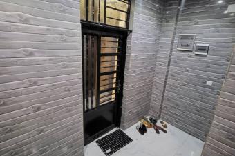  BIENVENUE  KINSHASA  OFFRE EXCEPTIONNELLE   Empire Suprme Business vous propose une parcelle btie en vente situe dans un emplacement stratgique de la Commune de kasavubu