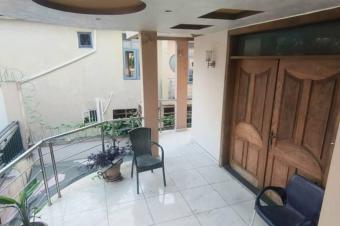 Villa de R1 neuve  UPN  Ngaliema 