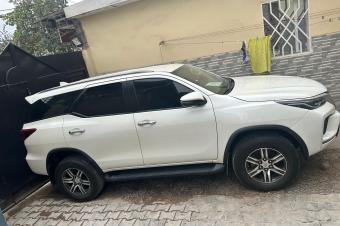 Toyota fortune 2022 authentique 