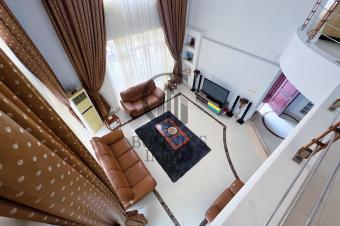 GBUSINESS IMMO VOUS PROPOSE EN LOCATION UNE VILLA DE STANDING AU SEIN DUNE CONCESSION PRIVE COMPRENANT 10 VILLAS IDENTIQUES CHACUNE AVEC SA PISCINE PRIVE.