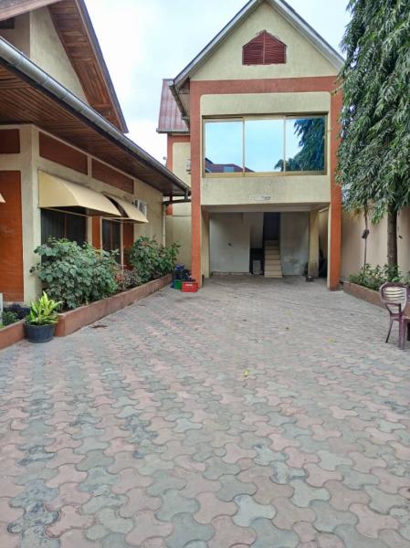 Villa  Macampagne 20 sur 25m .360.000