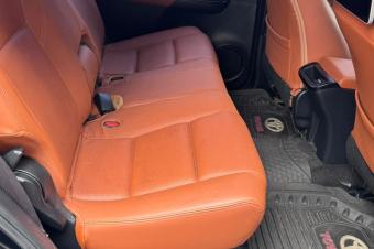 Fortuner 2019 essence automatique 4cylinder kilomtrage 38000 camera de recul Prix 39000 a discuter