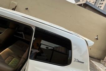 Land cruiser GX.R modifie 2023